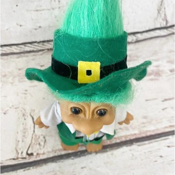 Vintage Russ St Patrick's Day Leprechaun Troll Doll 5” - Picture 2 of 5